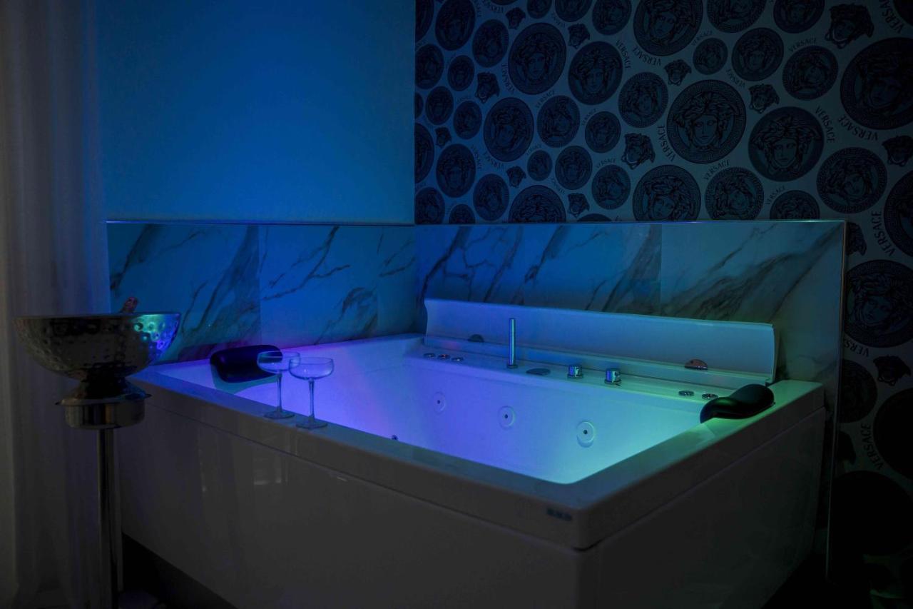 Bed and Breakfast Ef Luxury Living Paolisi Esterno foto