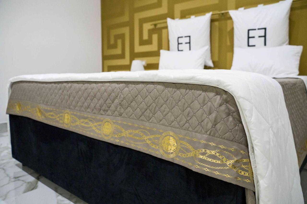 Bed and Breakfast Ef Luxury Living Paolisi Esterno foto