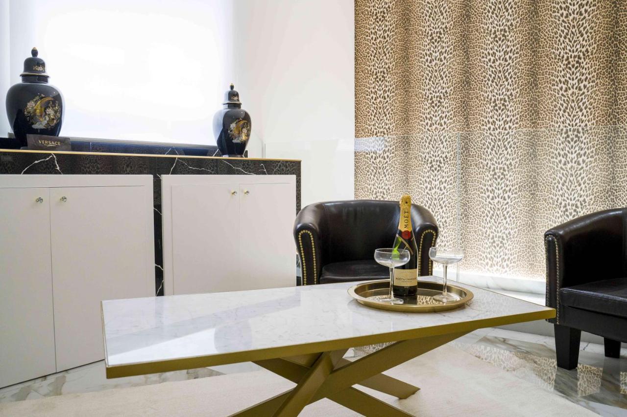Bed and Breakfast Ef Luxury Living Paolisi Esterno foto